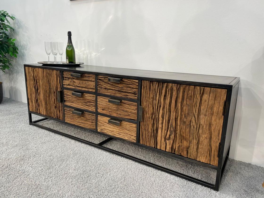 Sideboard aus altholz