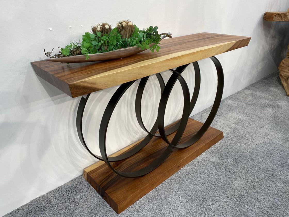 Sideboard aus Holz