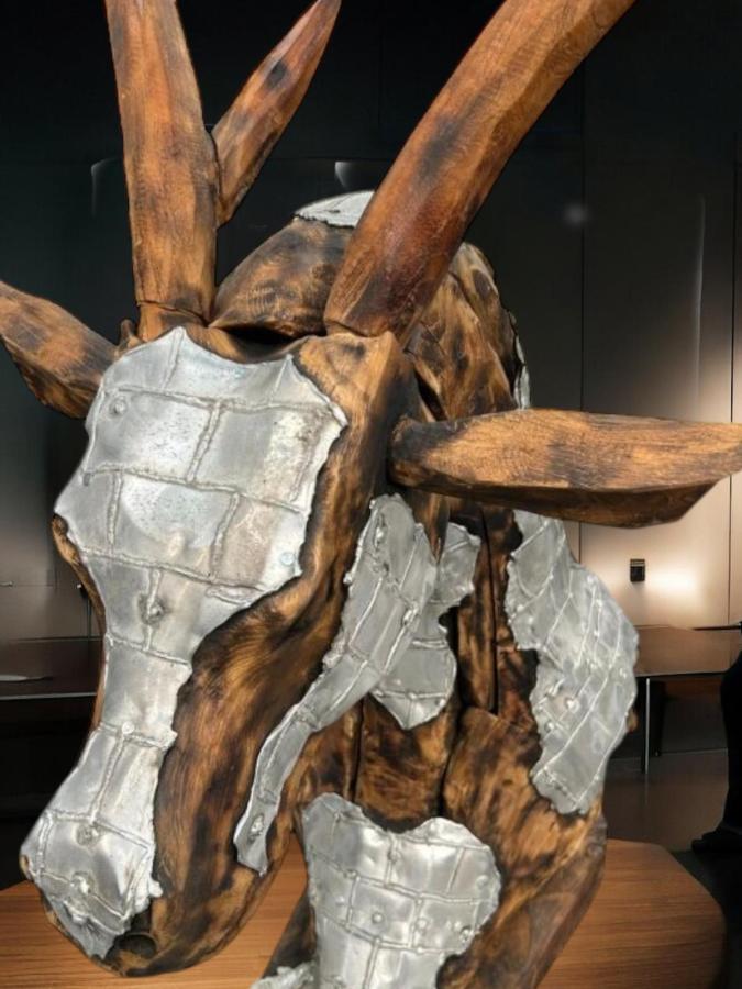 Dekoration Hirschkopf aus Holz