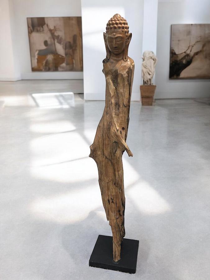Dekoration Aufsteller "Geschnitzte Figur" aus einem Teak Baumstamm ca. H178 x B35 x T30 cm
