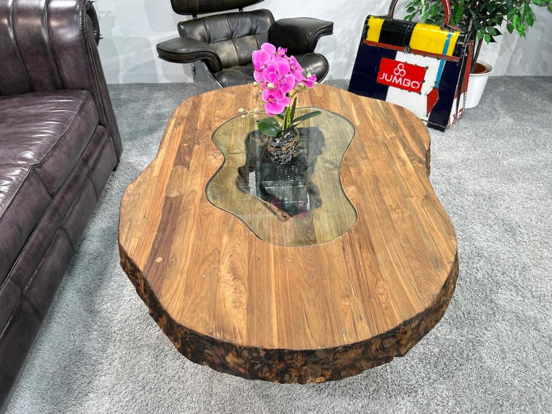 Spektakulärer Couchtisch Fusion mit organischer Form aus Holz mit Metall