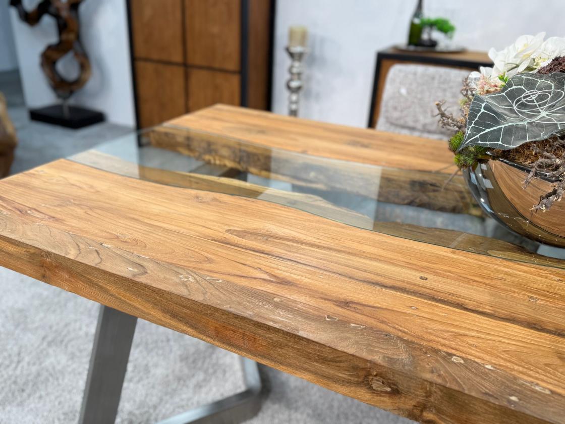 Esszimmertisch aus Holz 220 cm