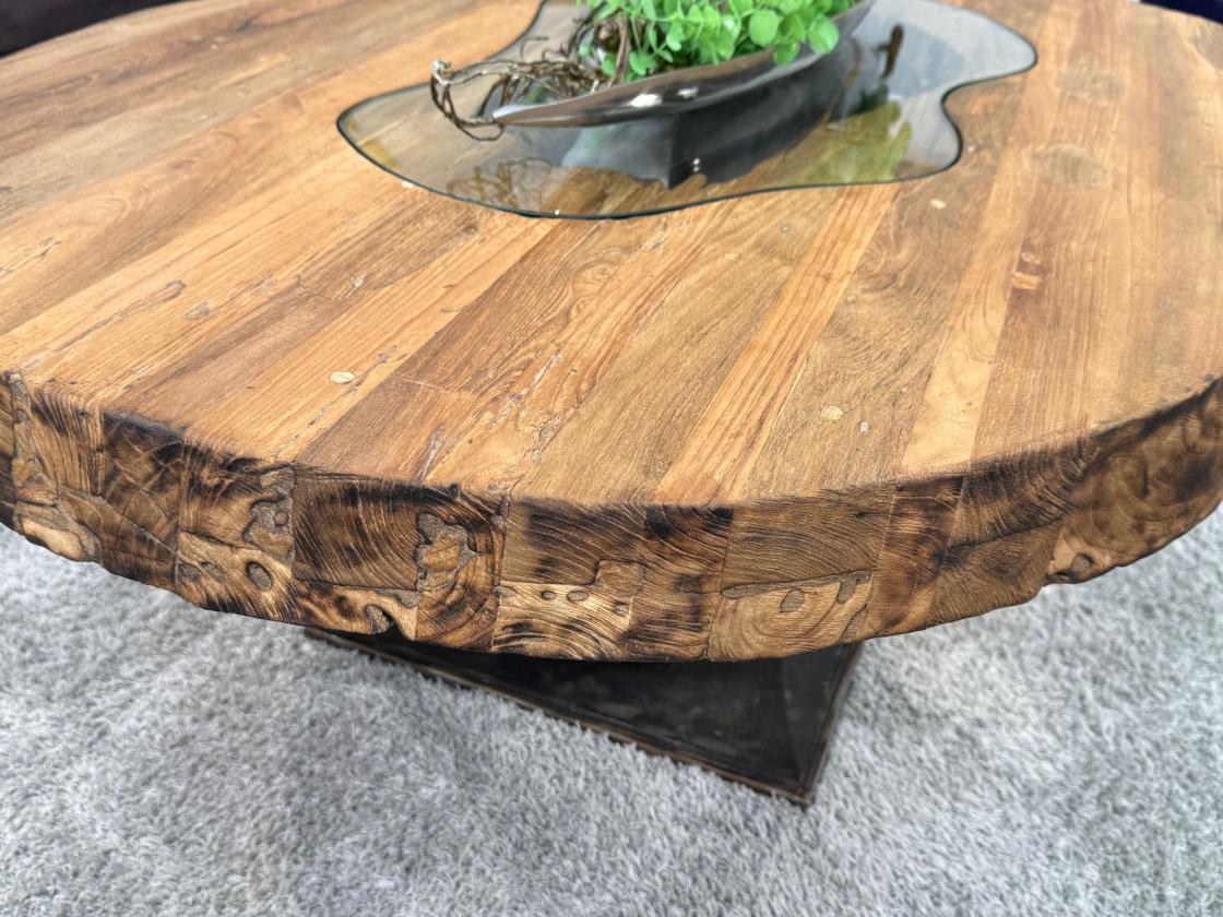 Couchtisch vollholztisch fusion baumkantentisch