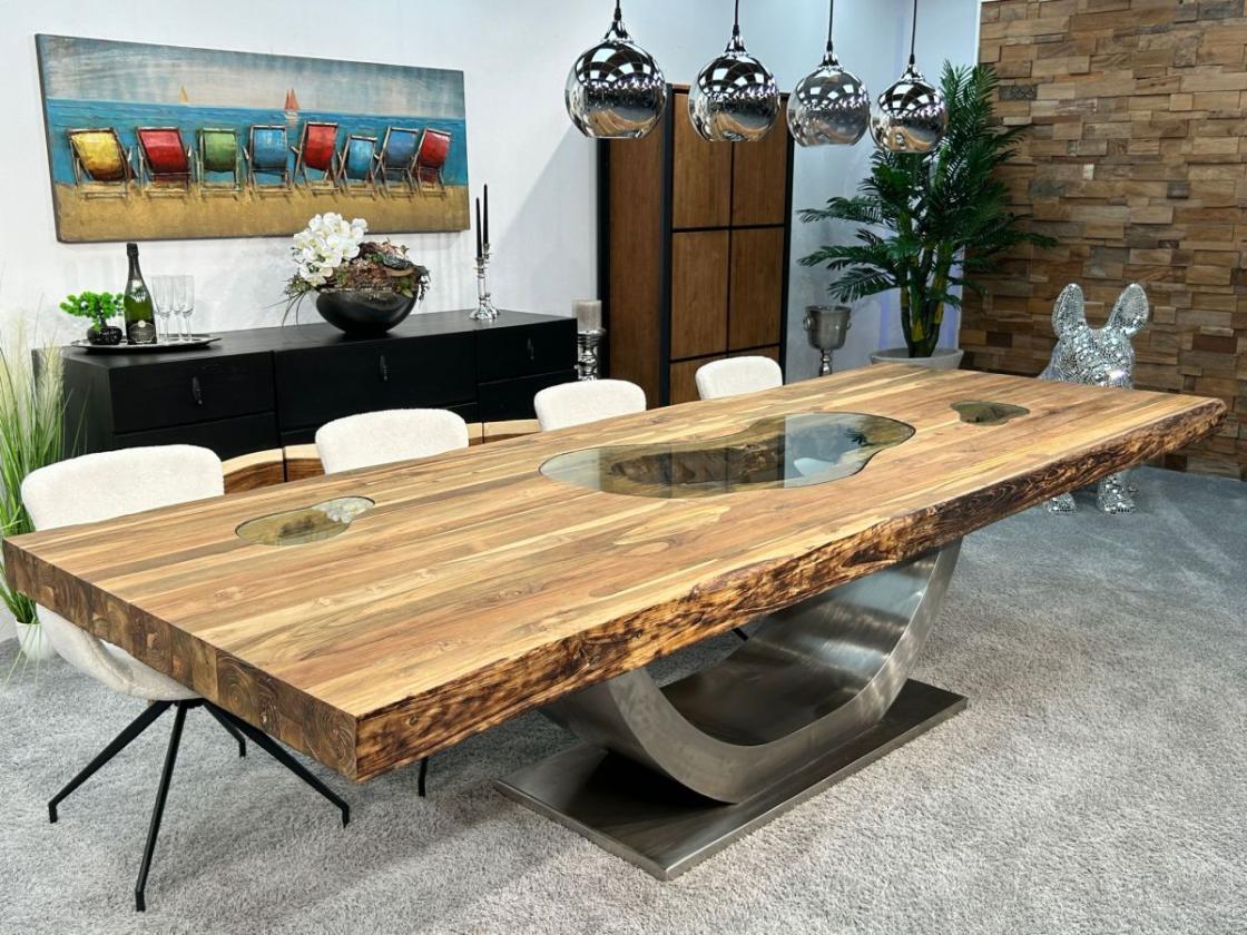 Design Massivholztisch aus recyceltem Altholz "Deep Island"