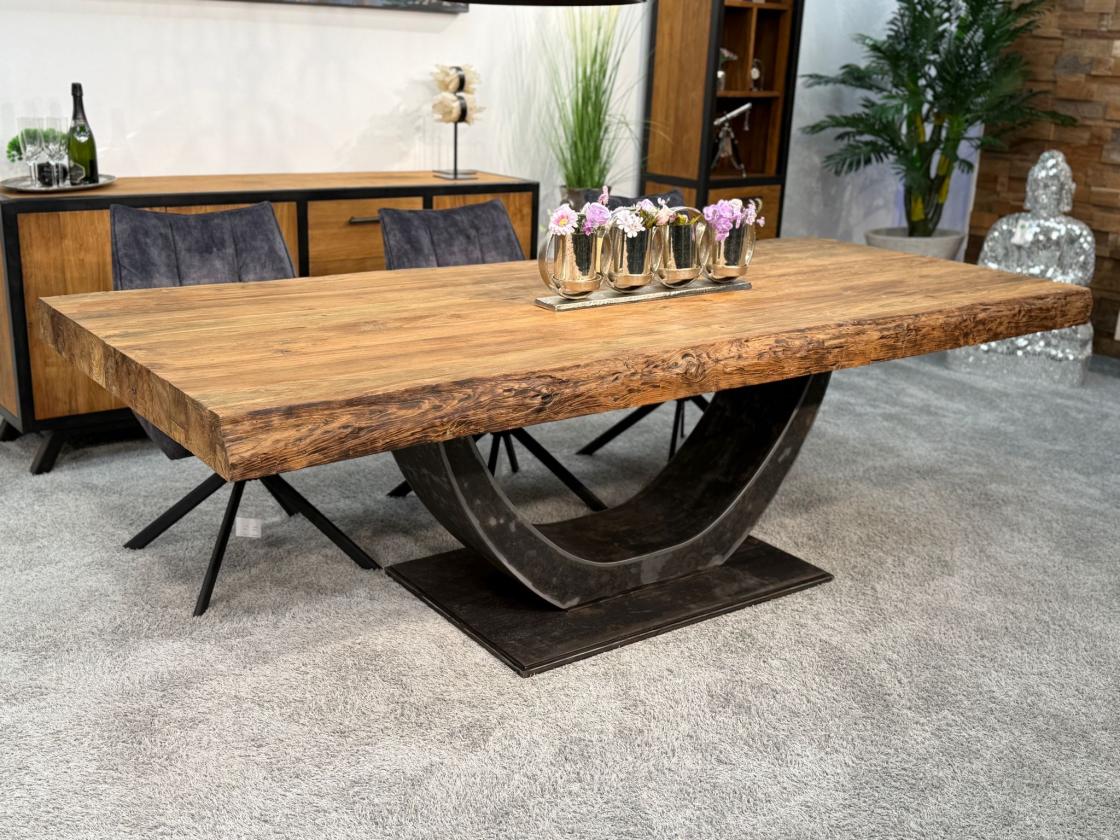 Holztisch massiv edler Esstisch