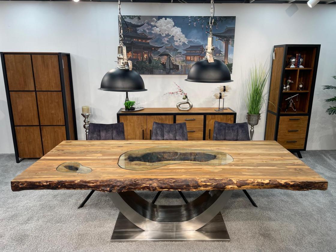 Massiver Teakholztisch mit Halbmond Stahlfuss 250cm