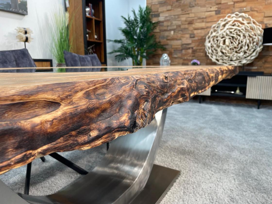 Massiver Teakholztisch mit Halbmond Stahlfuss 250cm