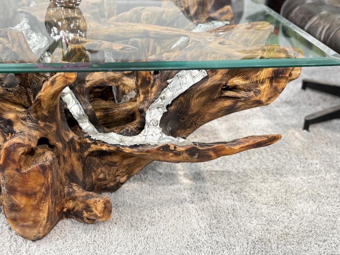 Baumwurzel Couchtisch Root aus Teakholz