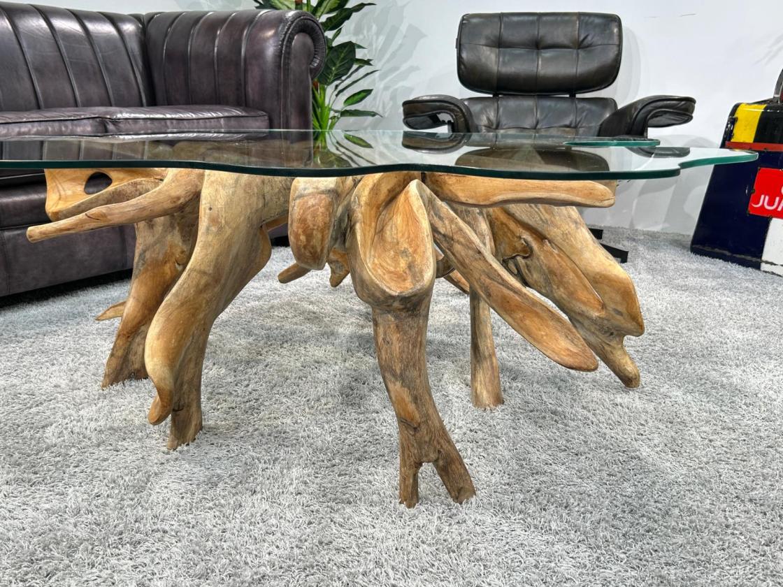Sonderangebot Couchtisch aus einer Baumwurzel (ca. 130,5 x 128 x 46 cm) mit Glasplatte