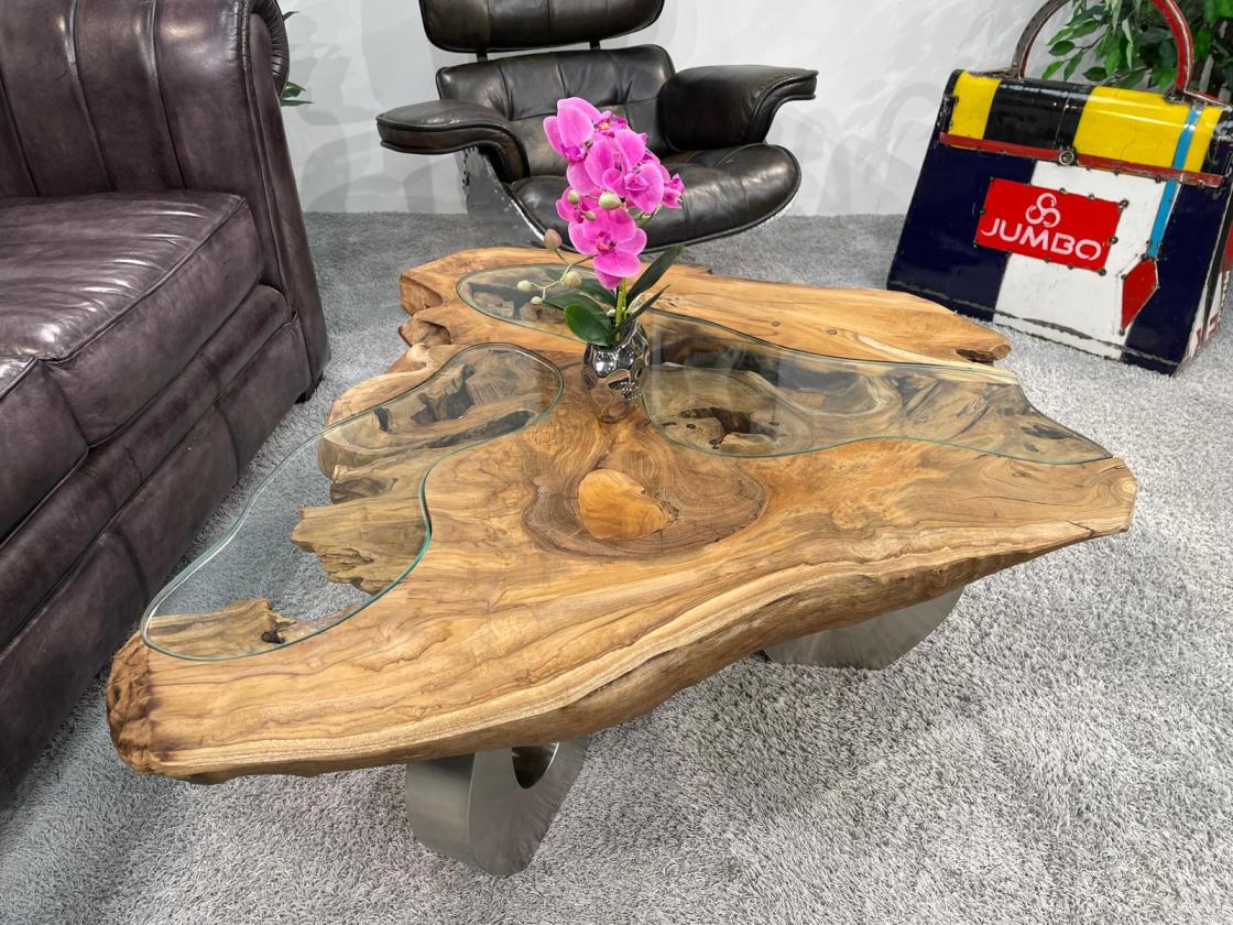 Coffee table with glass inlays and O-shaped steel legs