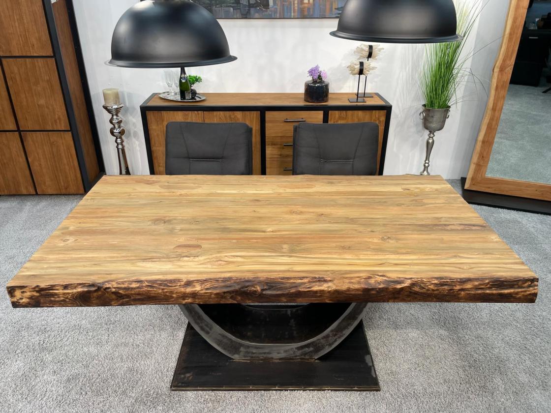 massiver Teakholz Esstisch mit Halbmondfuss