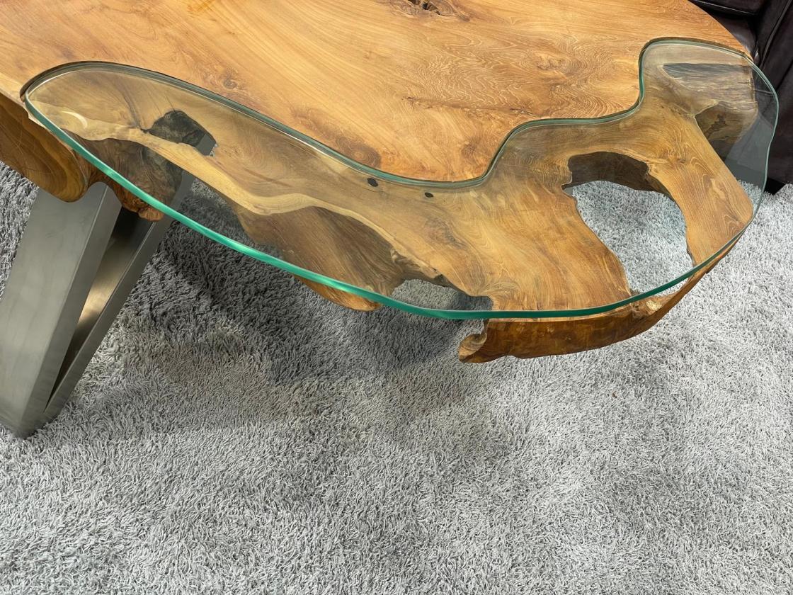 Ovaler Couchtisch "Lakeside" ca. 122 x 68-79 x 47,5 cm aus Teakholz mit Glaseinlage und Edelstahlgestell