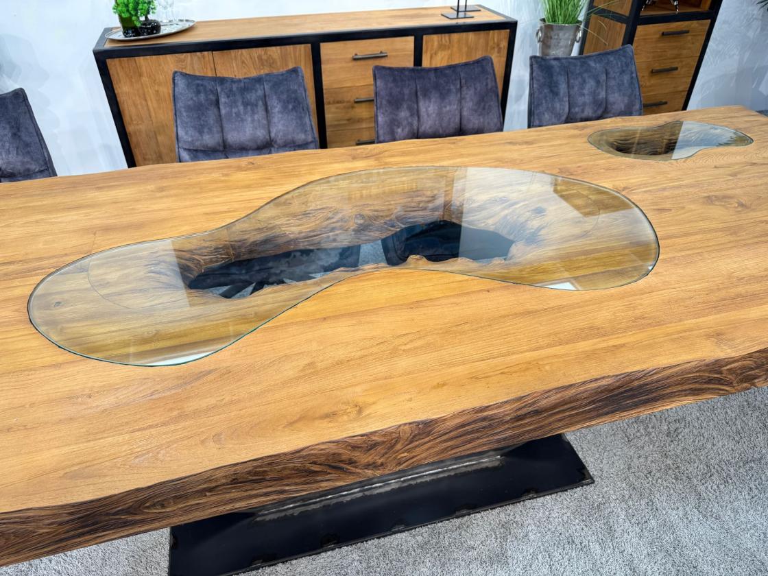 Massiver Teakholztisch mit Halbmond Stahlfuss 300 cm