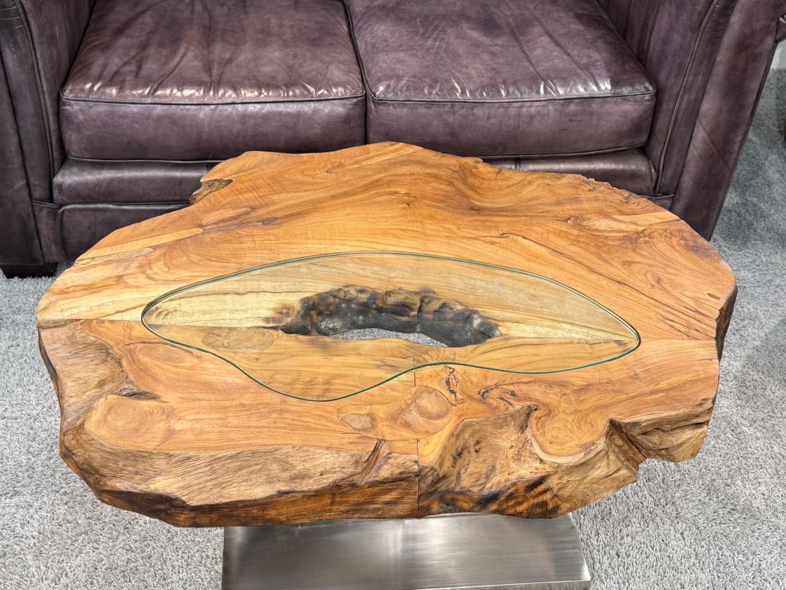 Massivholz Couchtisch Baumstamm Baumscheibe Expression Handarbeit