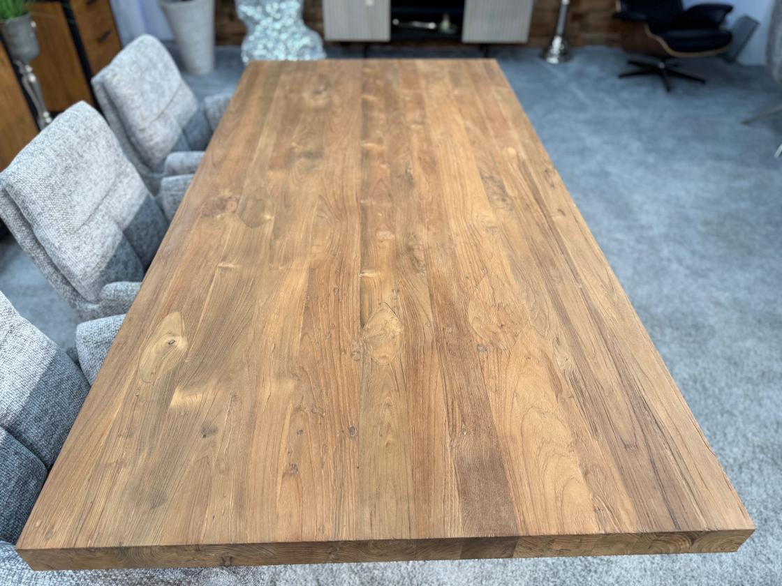Esstisch Massivholztisch mit Z-Fuß Deep Island