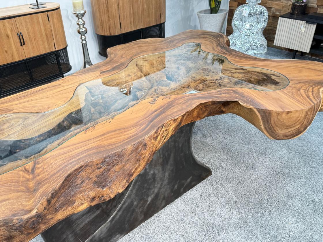 Baumstammtisch Designtisch Kunstwerk Unikat