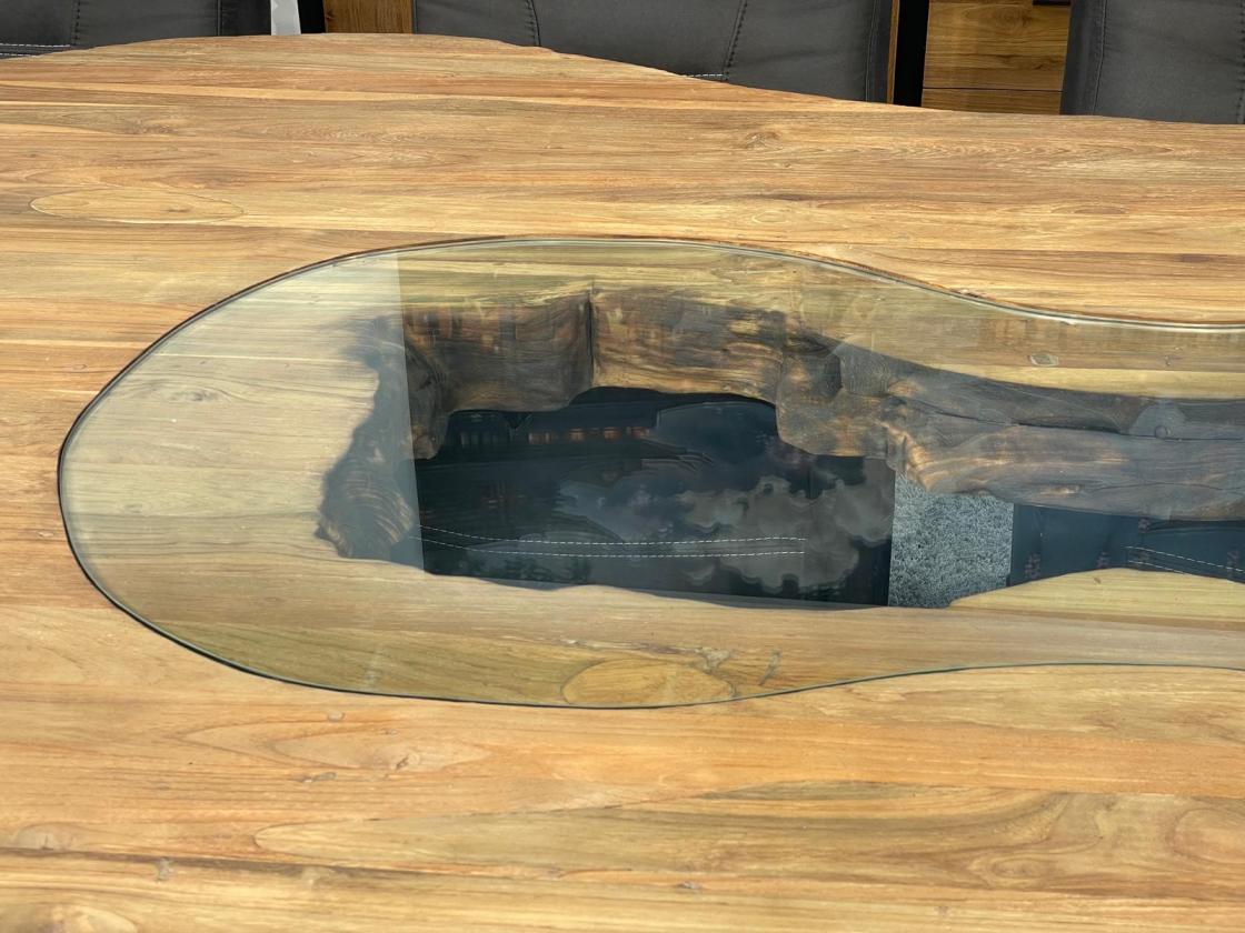 Vollholz Besprechungstisch "Fusion" aus recyceltem Teakholz