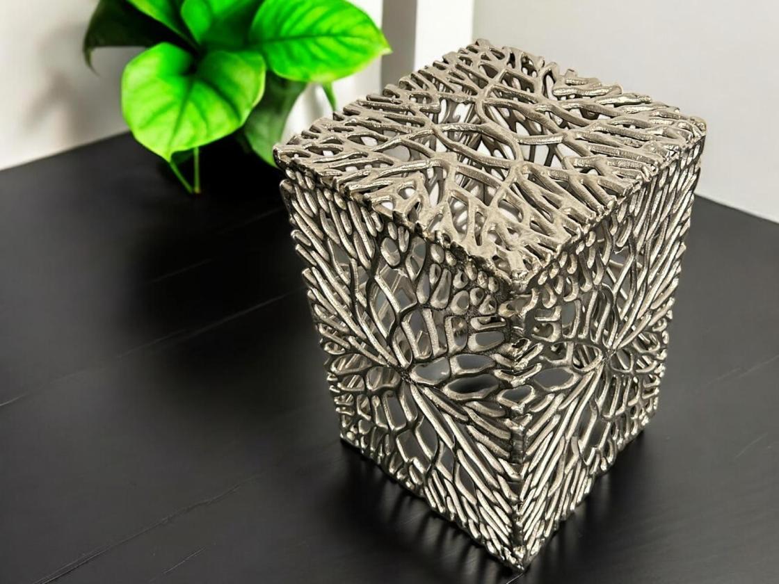 Dekoration Hocker aus Massivholz