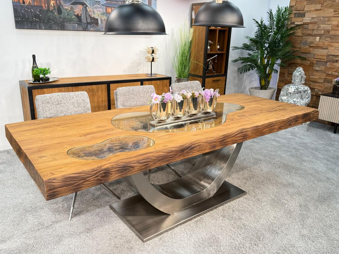 Massiver Teakholztisch mit Halbmond Stahlfuss 250cm