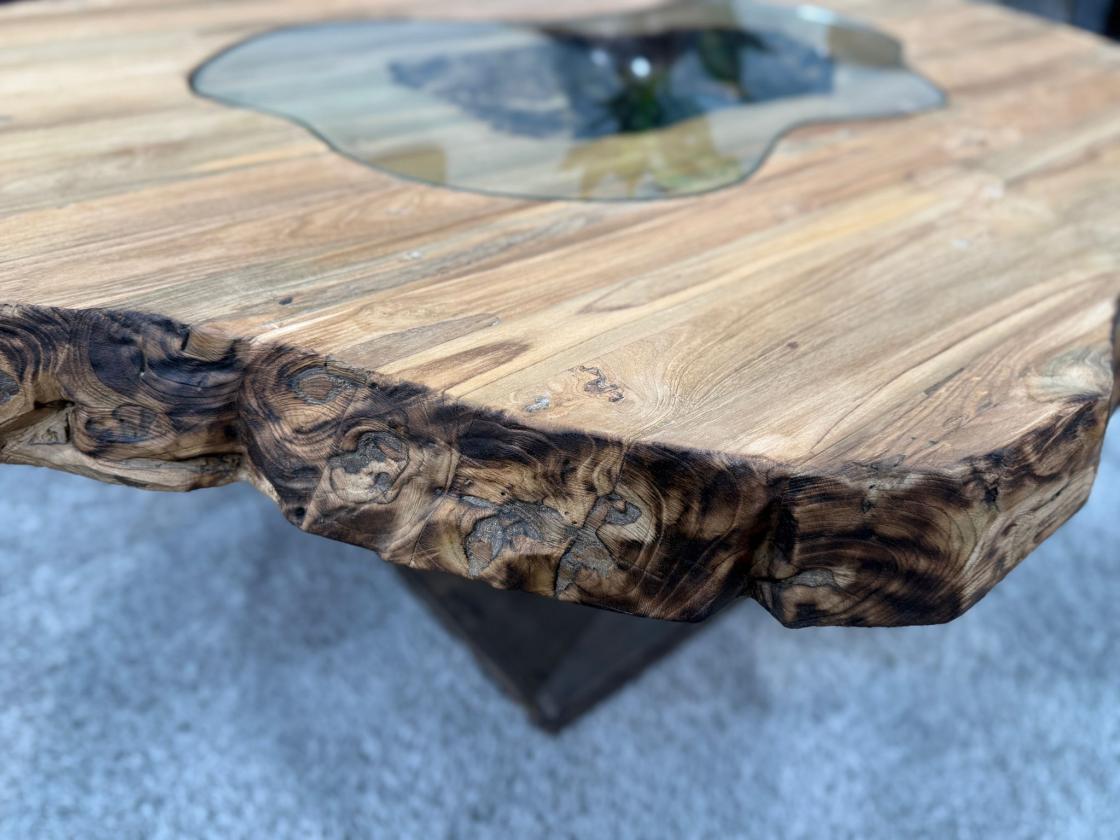 Organisch ovaler Couchtisch Fusion Holz Altholz Stahl rustikal