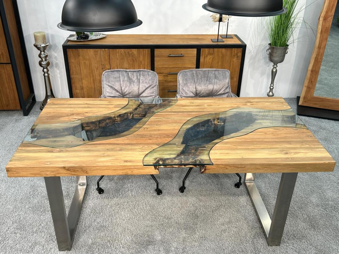 Moderner Esszimmertisch Landscape aus Altholz Holz eckig massiv Esszimmerideen