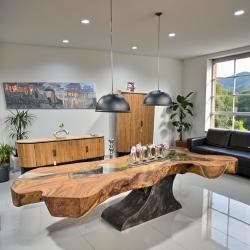 Baumstammtisch Designtisch Kunstwerk Unikat