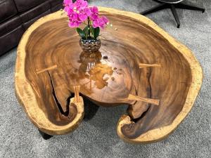 Couchtisch Baumstamm Bromo