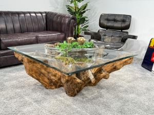 Baumwurzel Couchtisch "Root" aus Teakholz ca. 110 x 110 x 47 cm mit Applikationen aus Aluminium und Glasplatte Baumwurzel Couchtisch Root aus Teakholz
