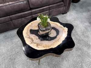 Beistelltisch/Designtisch/Couchtisch 