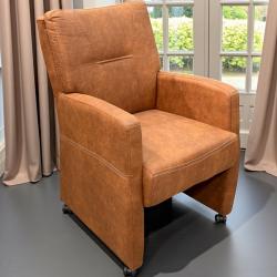 Bequemer Esszimmerstuhl/Sessel "Granada cognac" mit Armlehne auf Rollen