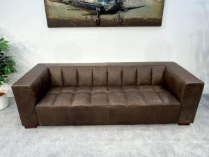 Couch 2-Sitzer Madrid aus dunkelbraunem Echtleder