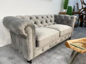 Couch-2-Sitzer-Jetstyle-aus-Echtleder-mit-Aluminium-im-Aviator-Design