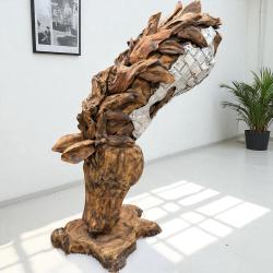 "Pferdekopf" aus Teakholz mit Applikationen aus Aluminium (Höhe ca. 100 cm)