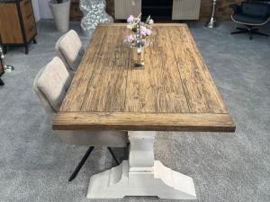 Esstisch-Klostertisch