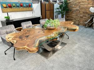 Konferenztisch Esstisch aus einer Baumscheibe 400-cm