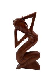Handgeschnitzte Design Holzfigur "Frau M" ca. H31 x B13 x T4,5 cm ähnl. Abbildung