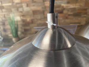 Pendelleuchte-aus-Edelstahl-Axel-40-cm