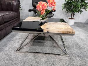 Quadratischer Couchtisch/Designtisch 