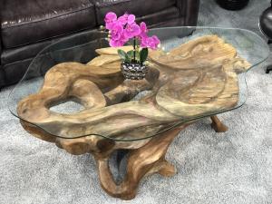Wohnzimmertisch aus einer Baumwurzel ca. 139 x 89 x 46,5 cm "Roots" mit Glasplatte