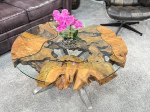 Runder Couchtisch "Sunrise" (Durchm. ca. 99 cm / Höhe ca. 45 cm) aus Teakholz (Wurzelstamm)