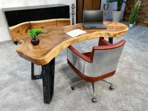 Schreibtisch / Tisch ca. 185 x 54-78 x 79 cm aus einer massivem Baumscheibe Suar inkl. Rohstahlgestell