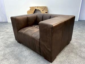 Sonderangebot wegen Farbfehler Sessel "Madrid" aus dunkelbraunem Echtleder im Cube-Design