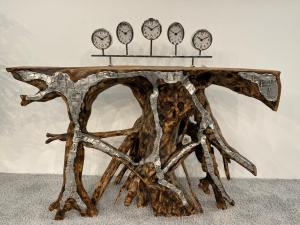 Sideboard aus einer Teak Baumwurzel L:120 x T:41 x H:81 cm
