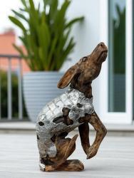 Skulptur / Dekofigur "Sitzender Hund", Höhe  ca. 70 cm aus Altholz mit Aluminium