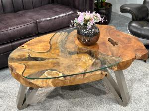 Sofatisch Baumstamm massiv, ca. 116 x 83 x 47 cm "Lakeside"