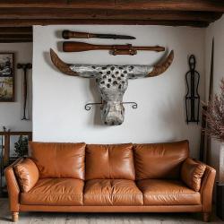 Wanddekoration / Skulptur "Stierkopf " aus Teakholz mit Applikationen aus Aluminium (Breite ca. 76 cm) Stierkopf-Skulptur-aus-Holz-Wanddeko