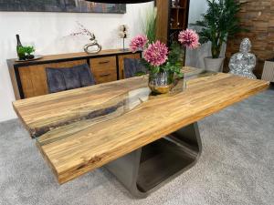 Esstisch / Massivholztisch "Deep Island U ca. 200 x 99,5 x 78 cm aus recyceltem Altholz