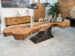 Baumstammtisch Designtisch Kunstwerk Unikat