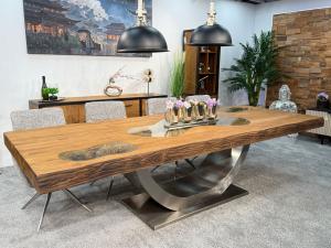 Esstisch / Massivholztisch "Deep Island" ca. 300 x 110 x 77,5 cm aus recyceltem Altholz