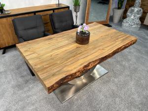 Esstisch aus Massivholz mit Edelstahlfuss 160cm